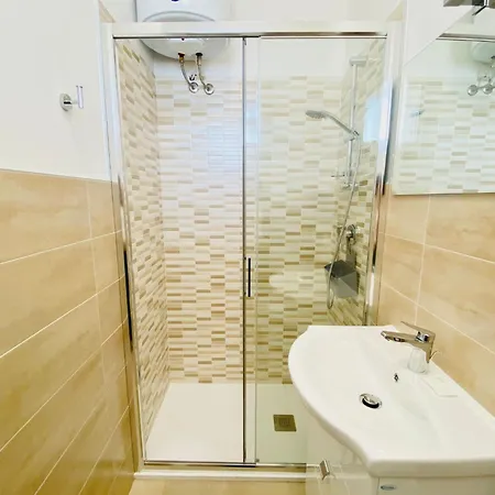 Piramidi 17 By Interhome Appartement *